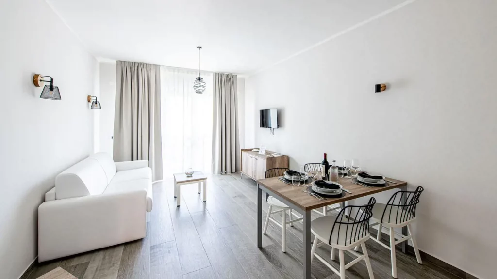 New Two-bedroom Apartment Deluxe